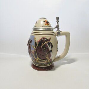 Budweiser Membership Stein 2001 Living the Legacy CB17